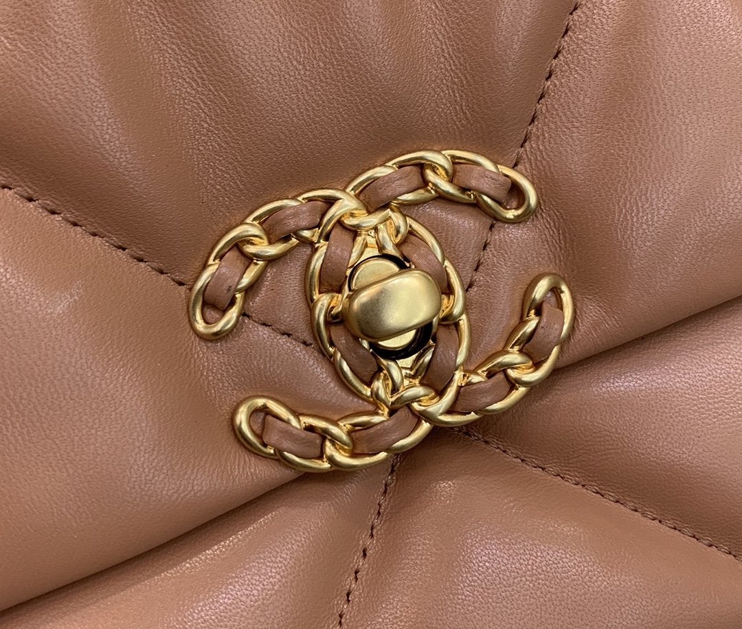 19 Klapptasche 26 braunes Ziegenleder 