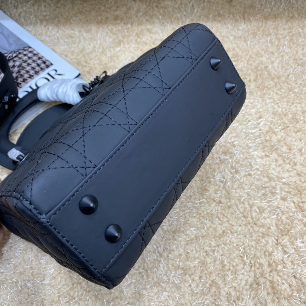 LADY MY ABC TASCHE 20CM SCHWARZ ULTRAMETTE CANNAGE KALBSLEDER