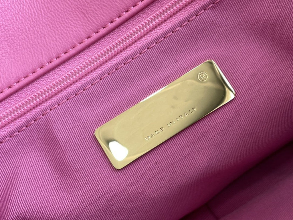 19 Klapptasche 26 Rosa Lammleder 