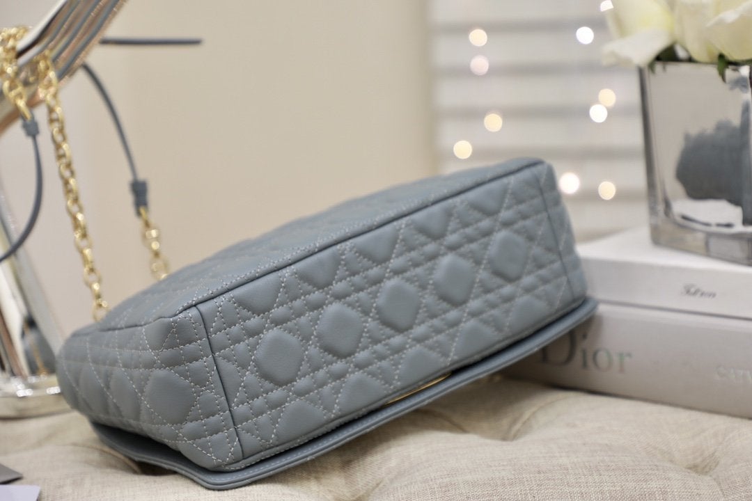 GROSSE CARO-TASCHE 28 GRAUES GESCHMACKSVOLLES CANNAGE-KALBLEDER 