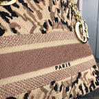 MITTELD D-LITE 24 BEIGE MILTI COLOR MIZZA STICKEREI