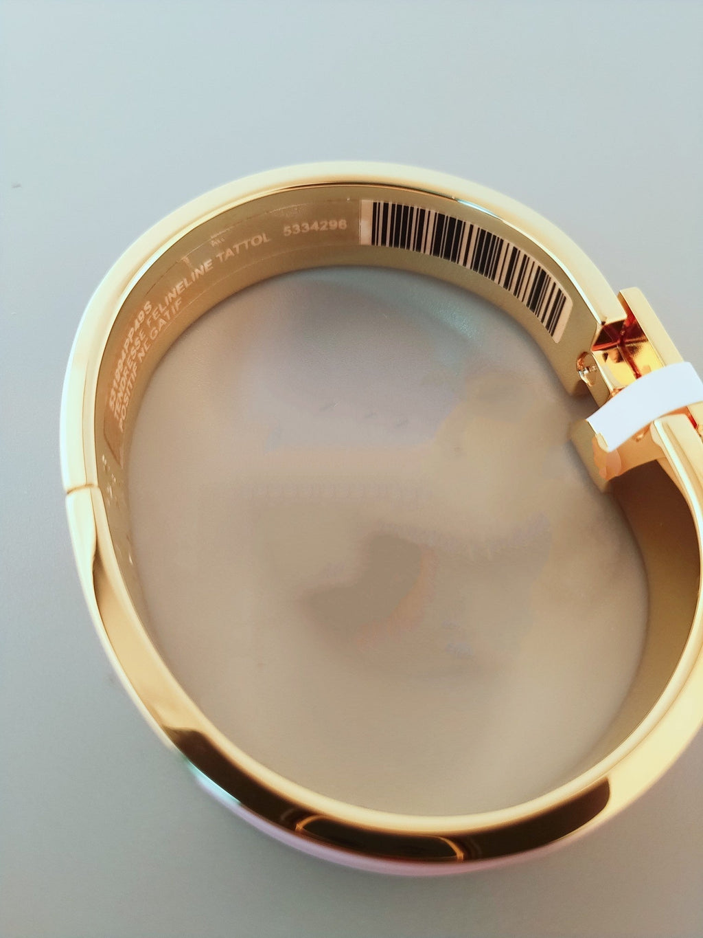 ®ジュエリコーン®H レッドブレスレット