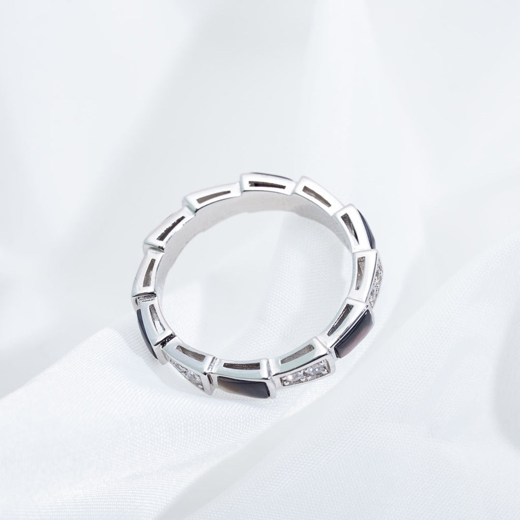 ¡®Jewelicorn¡¯SERPENTI RING SILVER  DIAMOND BLACK MOP 3MM