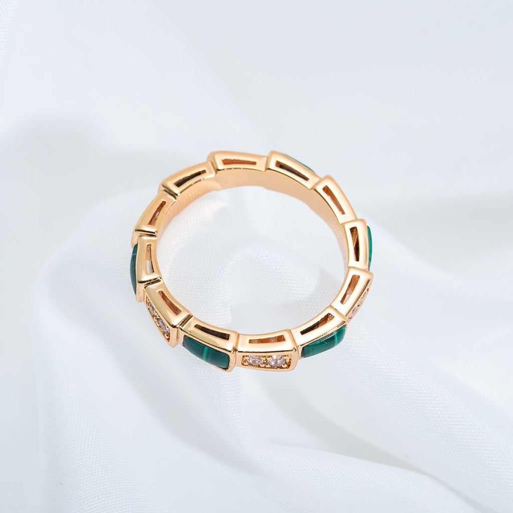 ¡®Jewelicorn¡¯SERPENTI RING PINK GOLD MALACHITE DIAMOND 3MM