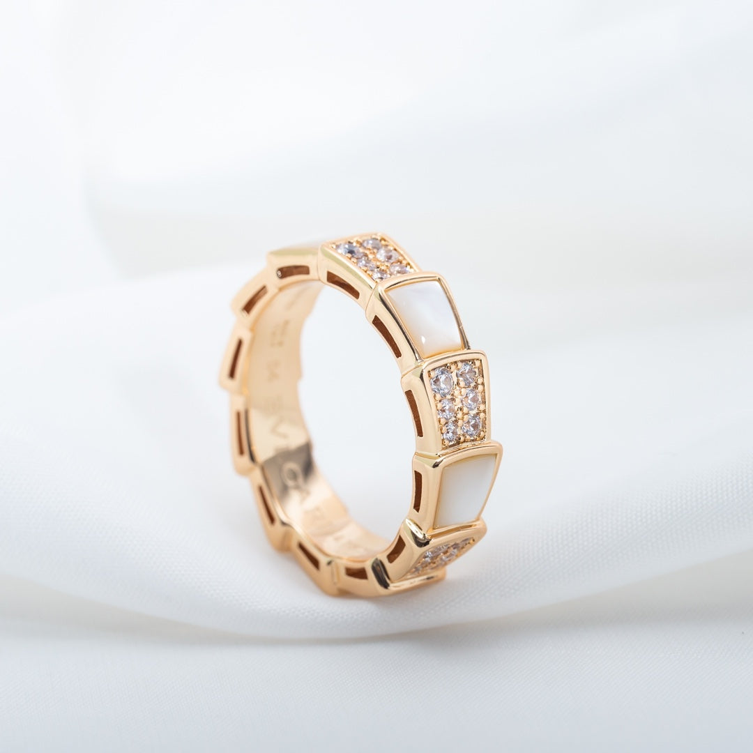 ¡®Jewelicorn¡¯SERPENTI RING PINK GOLD MOP DIAMOND PAVED 4MM