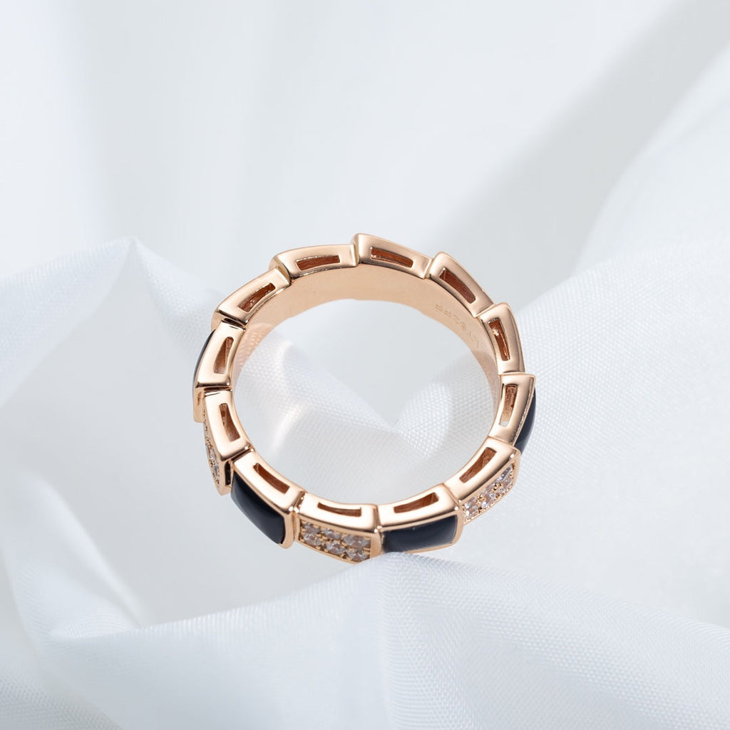 ¡®Jewelicorn¡¯SERPENTI RING PINK GOLD BLACK MOP DIAMOND PAVED 4MM