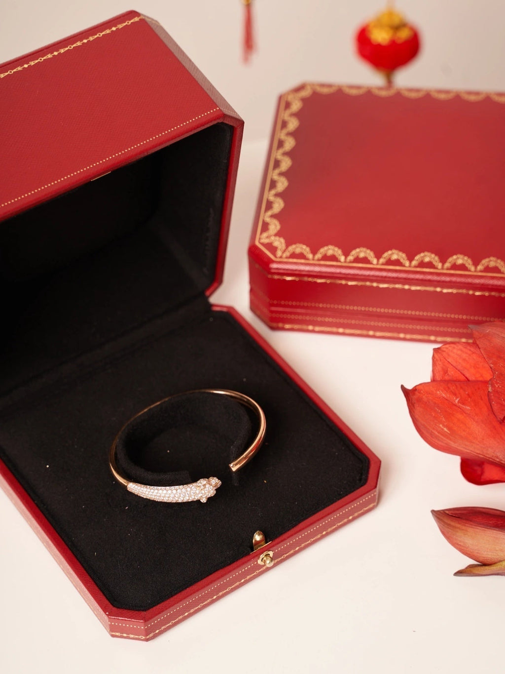 ¡®Jewelicorn¡¯PANTHERE ROSE GOLD DIAMOND OPEN BRACELET