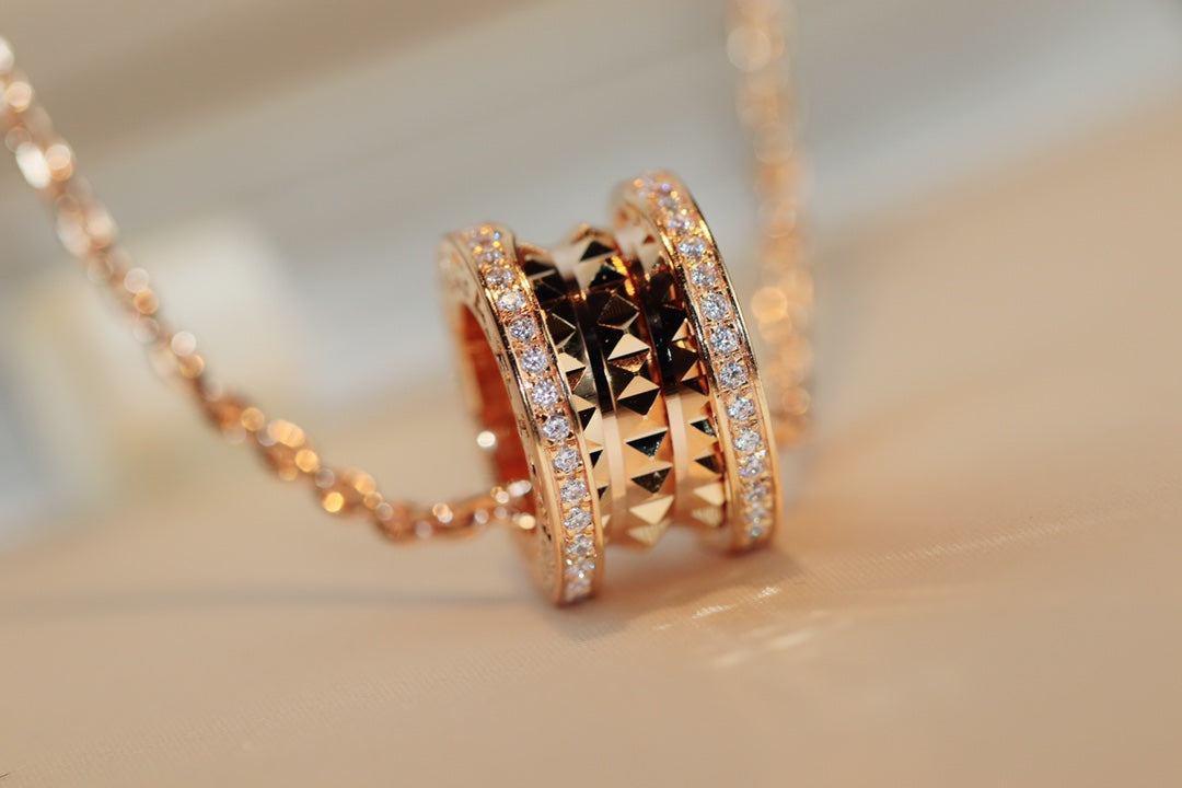 Jewelicorn Zero 1 Rock Anhänger Halskette aus rosa Gold