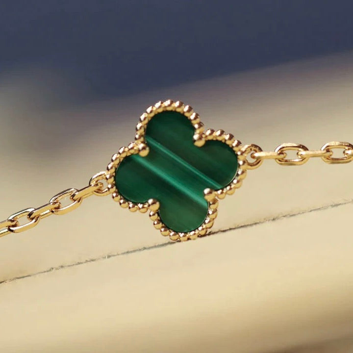 ¡®Jewelicorn¡¯CLOVER 20 MOTIFS MALACHITE DIAMOND NECKLACE