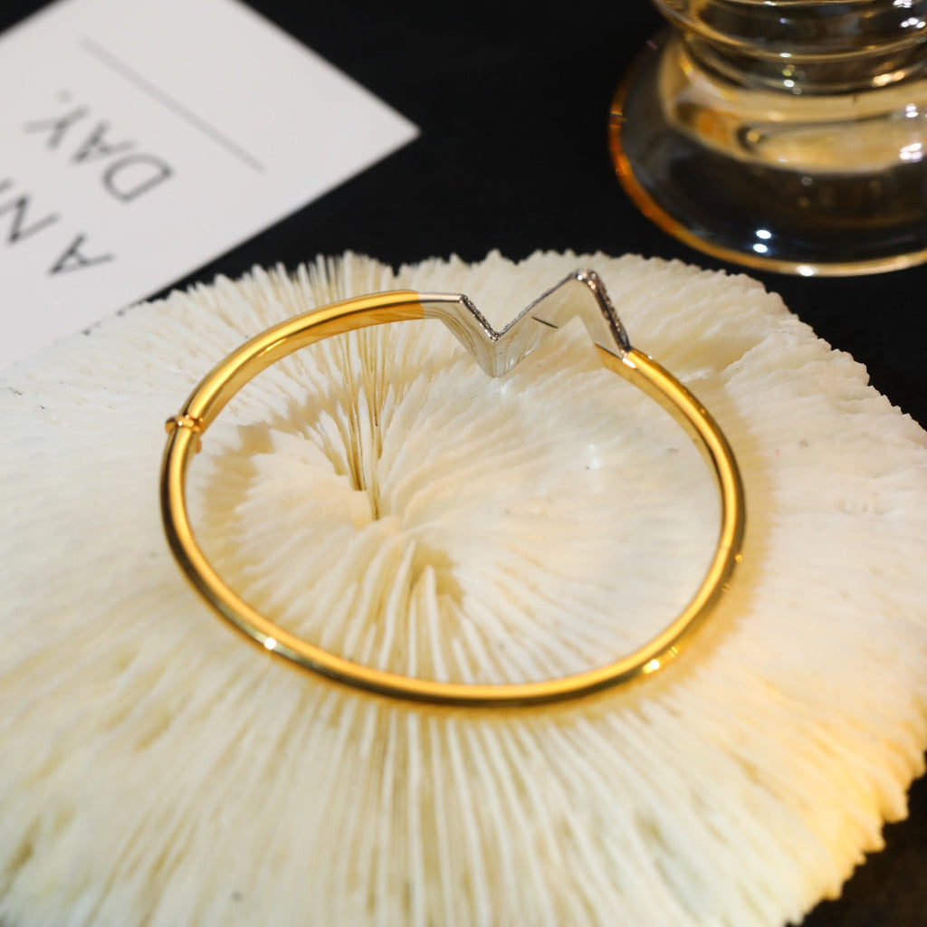 ¡®Jewelicorn¡¯VOLTE UPSITE DOWN GOLD DIAMOND BRACELET