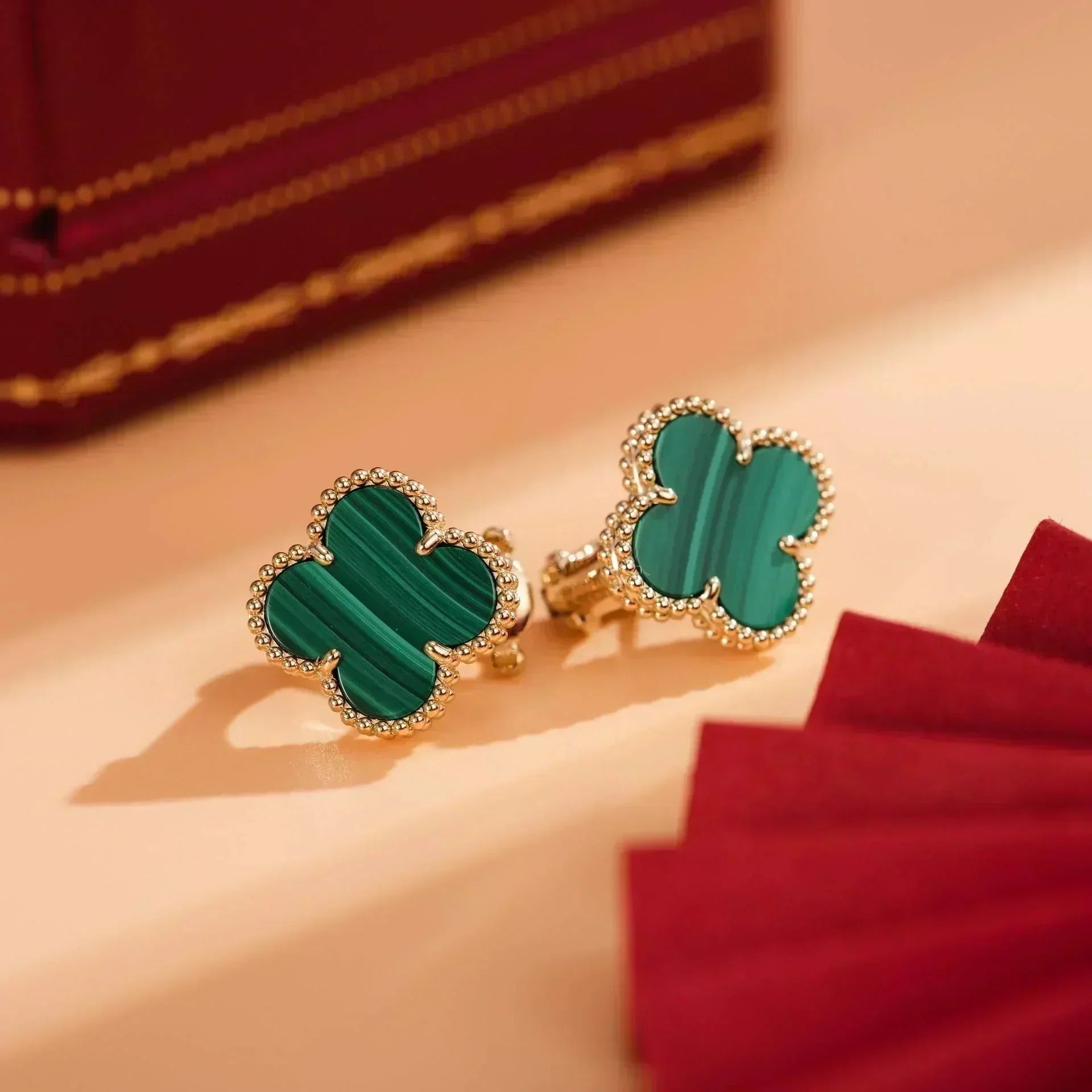 ¡®Jewelicorn¡¯CLOVER MEDIUM 1 MOTIFS MALACHITE  EARRINGS