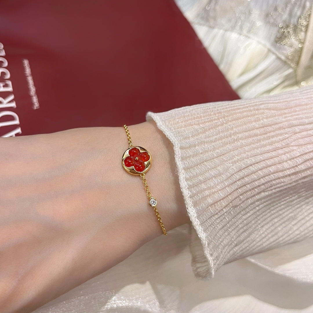 ¡®Jewelicorn¡¯SUN PEDANT CARNELIAN BRACELET