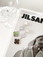 ®Jewelicorn®クローバー 3モチーフ カルセドニー ダークモップ シルバー イヤリング