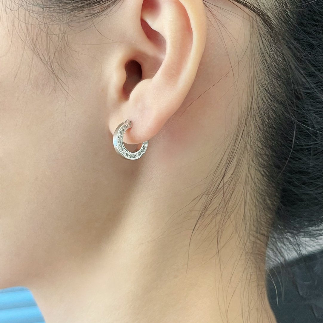 ¡®Jewelicorn¡¯LOVE DIAMOND EARRINGS