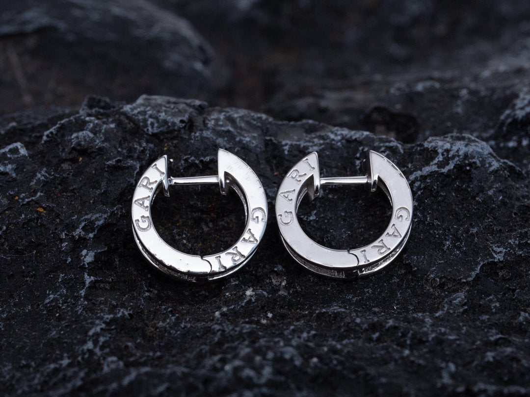 ¡®Jewelicorn¡¯ZERO 1 MINI SILVER DIAMOND EARRINGS