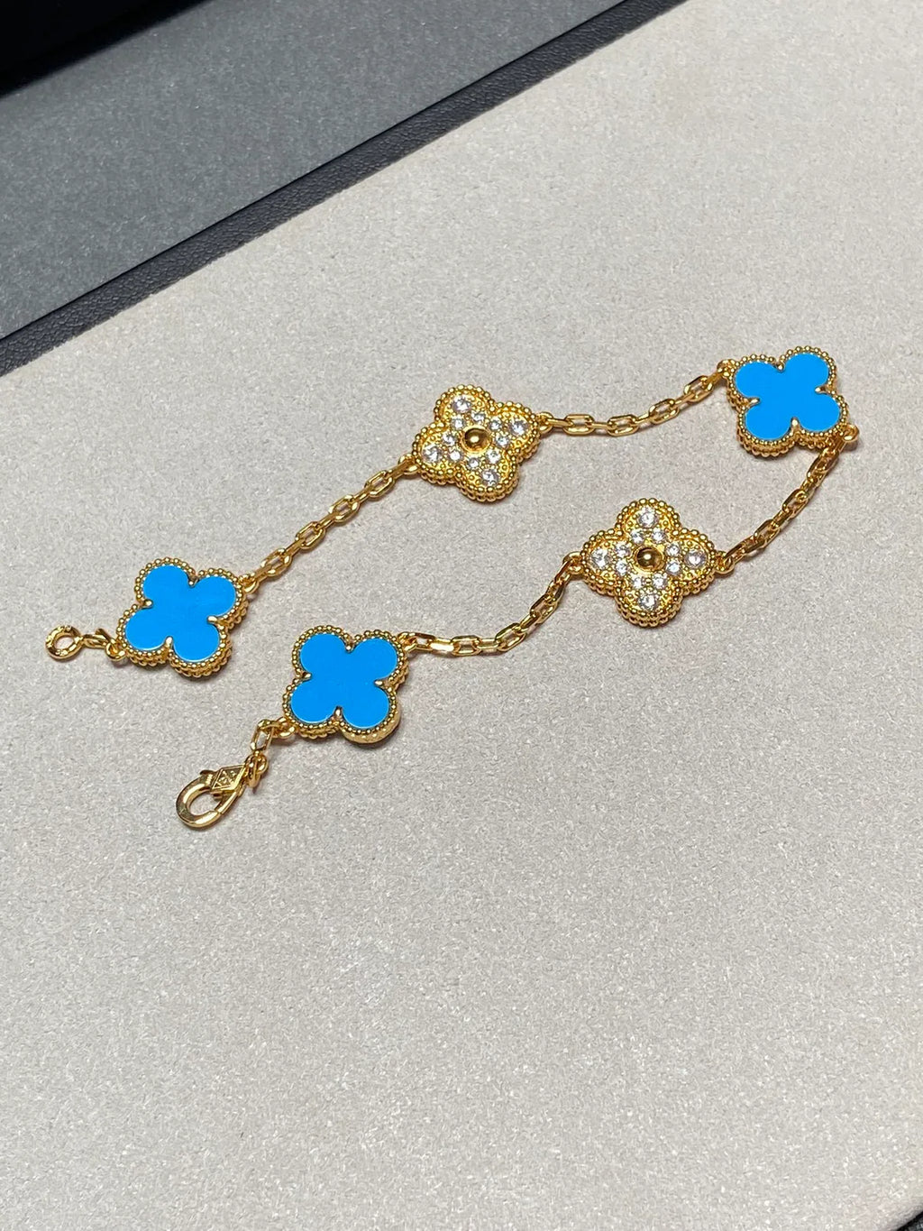 [⭐JeweliWhal] CLOVER 5 MOTIF BLUE AGATE BRACELET COLLECTION