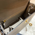 HM KELLY 25CM GRAUES EPSOM-LEDER GOLDENE BESCHLÄGE