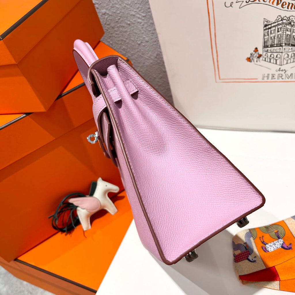 HM KELLY 25CM ROSA EPSOM-LEDER SILBERNE BESCHLÄGE