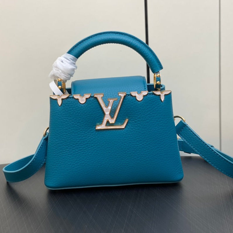 CAPUCINES MINI 21 BLAUES TAURILLON GOLD-HARDWARE