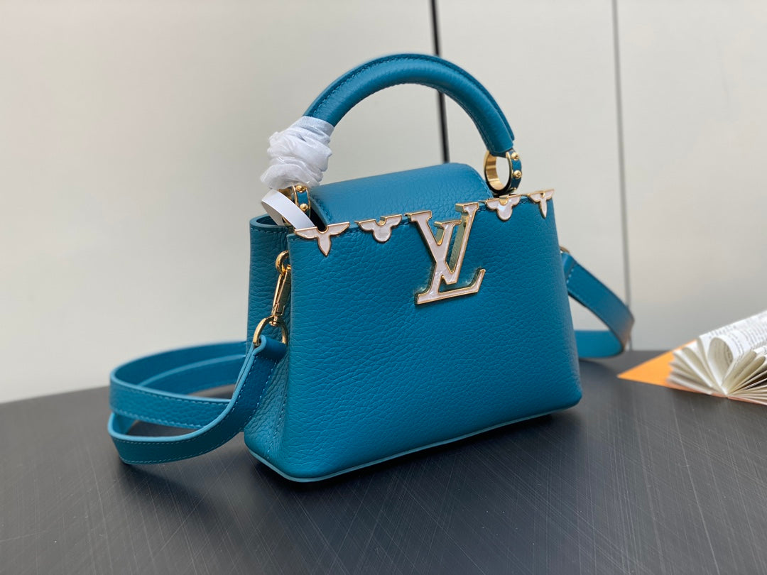 CAPUCINES MINI 21 BLAUES TAURILLON GOLD-HARDWARE