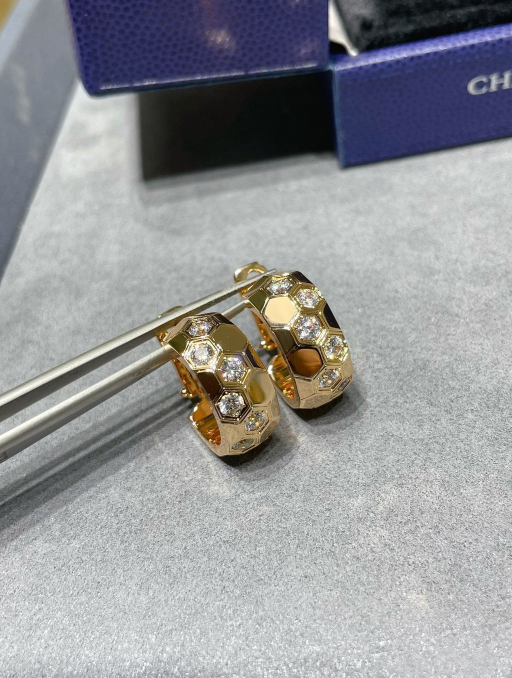 ®Jewelicorn® ビーラブ ダイヤモンド フープイヤリング