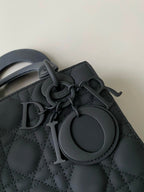 SMALL DADY 20 MY ABC ALL BLACK LAMBSHIN