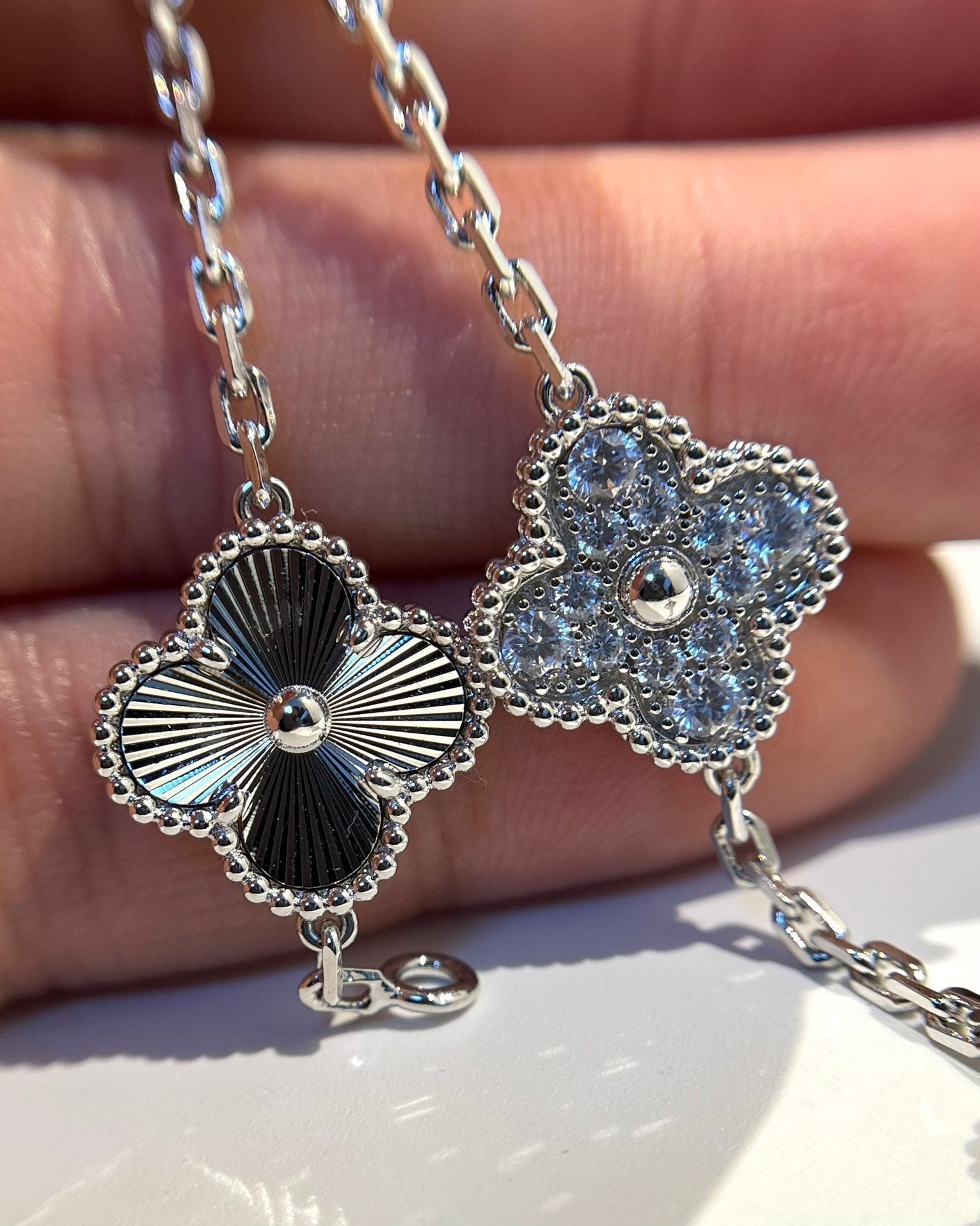 ®Jewelicorn®クローバー 5モチーフ シルバー ダイヤモンド ブレスレット