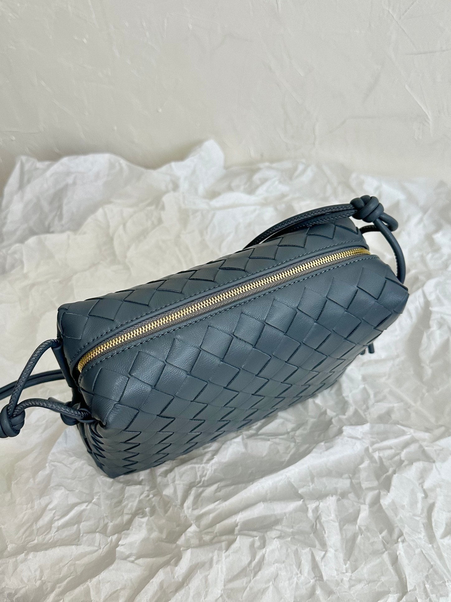 BV LOOP SMALL 23CM GRAUES KALBSLEDER 