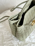 BV SMALL ANDIAMO 25CM HELLGREEN LAMMFELL