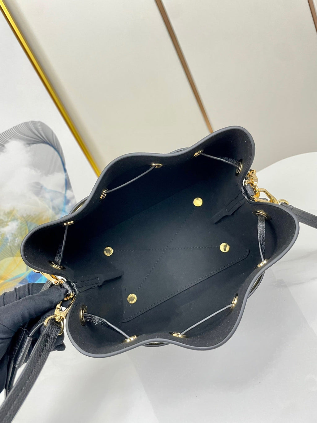 BELLA 19 SCHWARZES MAHINA-KALBLEDER 