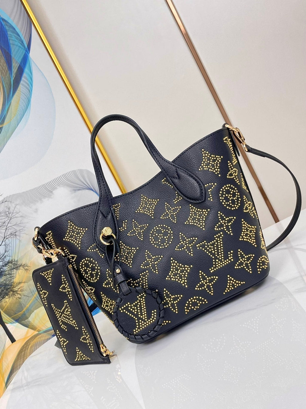 BLOSSOM PM 20 SCHWARZES MAHINA-KALBSLEDER 