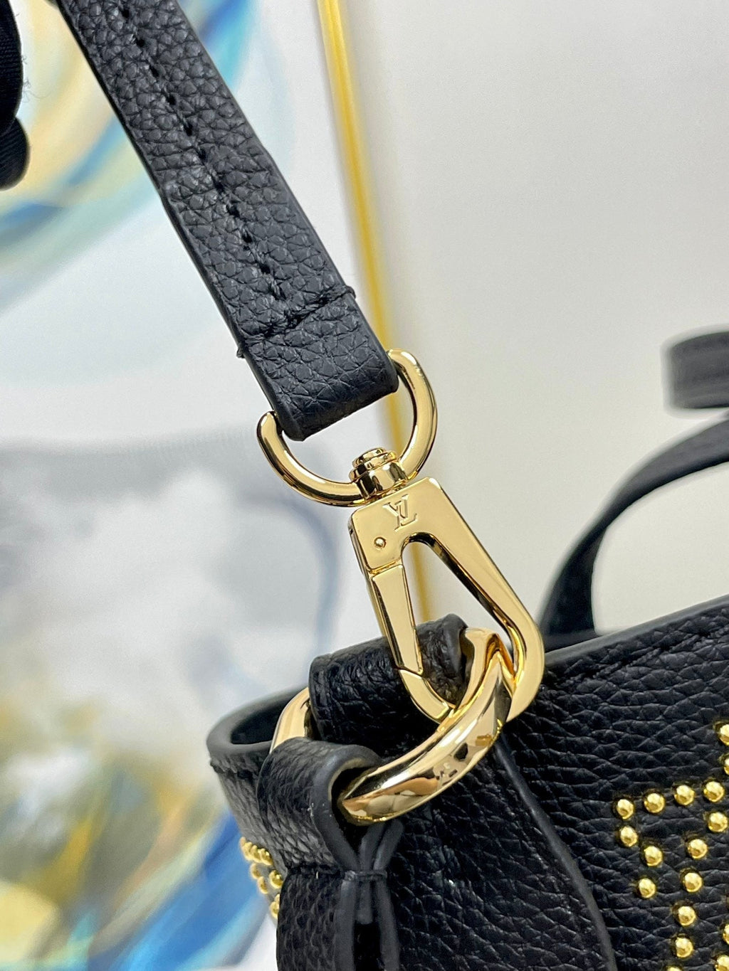 BLOSSOM PM 20 SCHWARZES MAHINA-KALBSLEDER 