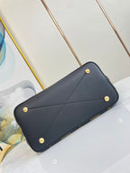 BLOSSOM MM 30 SCHWARZES MAHINA-KALBLEDER 