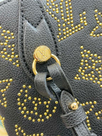 BLOSSOM MM 30 SCHWARZES MAHINA-KALBLEDER 