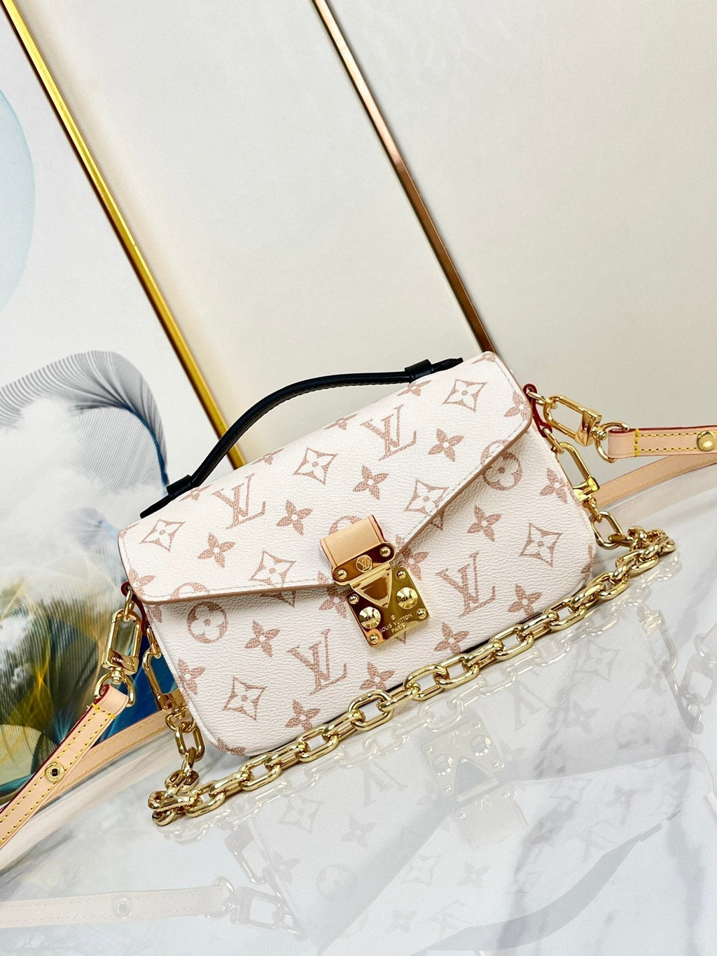 POCHETTE METIS 21.5 WEISS BRAUN MONOGRAMM-LEINWAND 