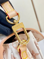 POCHETTE METIS 21.5 WEISS BRAUN MONOGRAMM-LEINWAND 