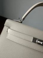 HM KELLY 25CM WEISSES EPSOM SILBERNE BESCHLÄGE