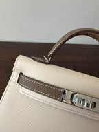 HM KELLY MINI 20 WEISS ETAIN EPSOM SILBERBESCHLÄGE