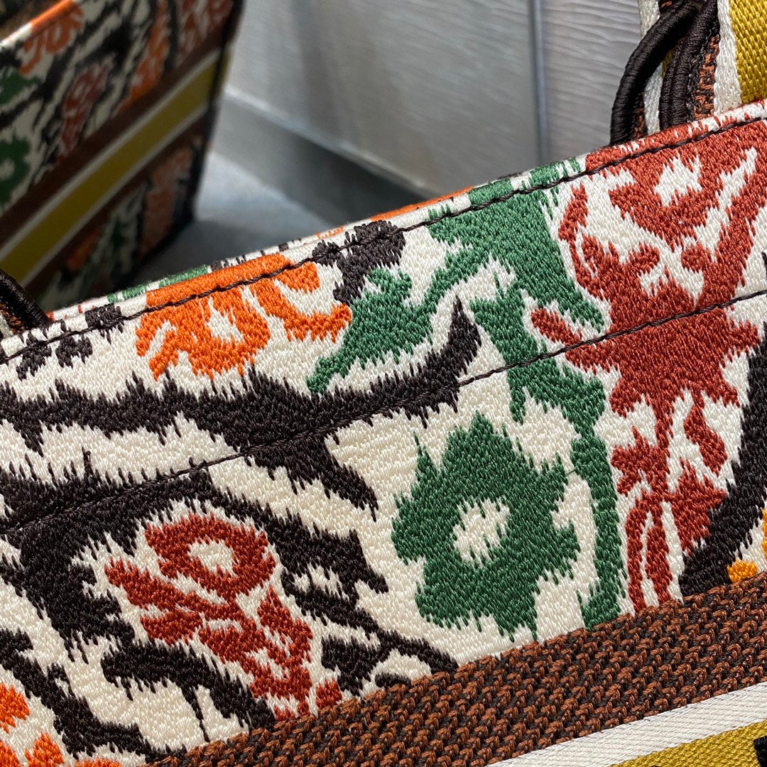 KLEINE BUCHTASCHE 36 GELB MEHRFARBEN 