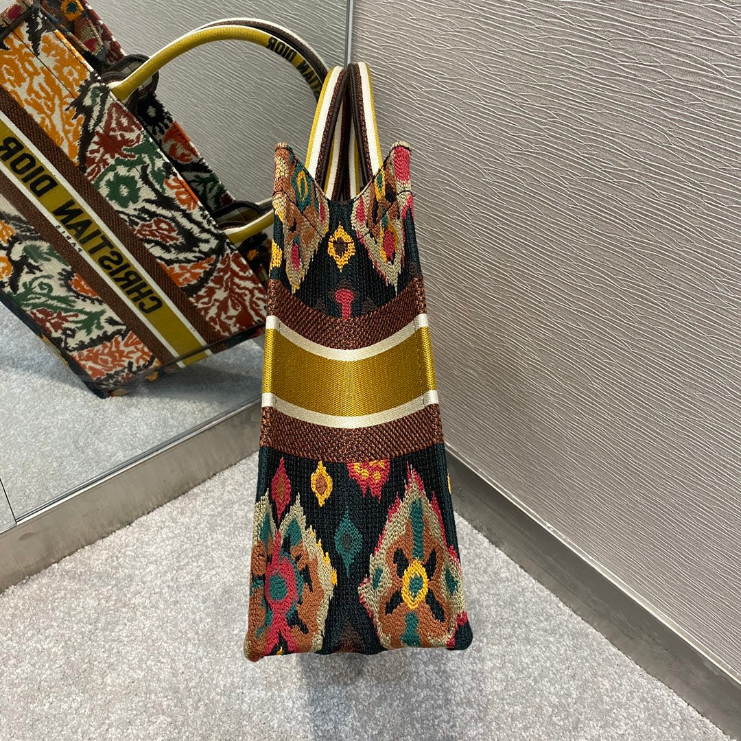 KLEINE BUCHTASCHE 36 GELB MEHRFARBEN 