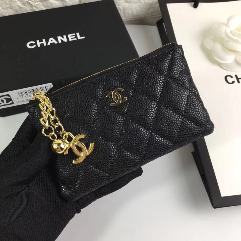 CC CLASSIC KLEINE REISSVERSCHLUSSTASCHE 15 SCHWARZES KALBSLEDER GOLD ICON