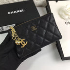 CC CLASSIC KLEINE REISSVERSCHLUSSTASCHE 15 SCHWARZES KALBSLEDER GOLD ICON