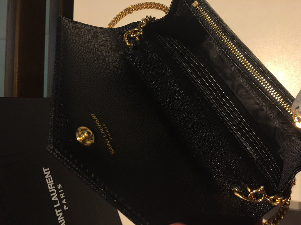 AVIAR 19 KETTENTASCHE AUS SCHWARZEM KALBSLEDER