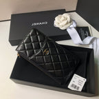 CC Handytasche 19,5" Schwarzes genarbtes Kalbsleder Gold Icon