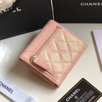 Kartenetui mit Klappe, 11,5 cm, hellrosa genarbtes Kalbsleder, Gold Icon