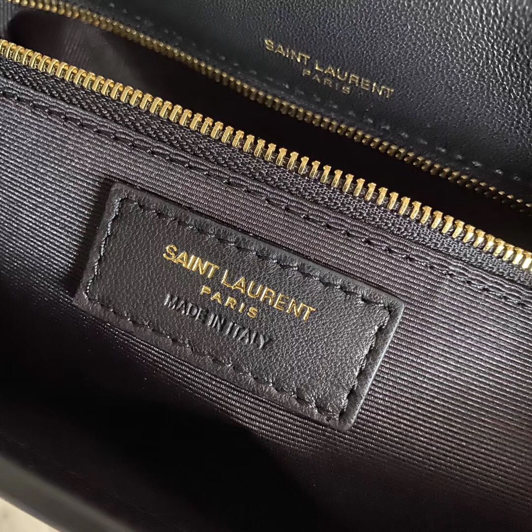 KATE TASSEL 26 SCHWARZE LAMMLEDERTASCHE