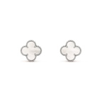 ®Jewelicorn®クローバー ミディアム 1モチーフ ホワイト モップ イヤリング シルバー