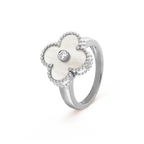 ®ジュエリコーン®クローバーシルバーモップダイヤモンドリング