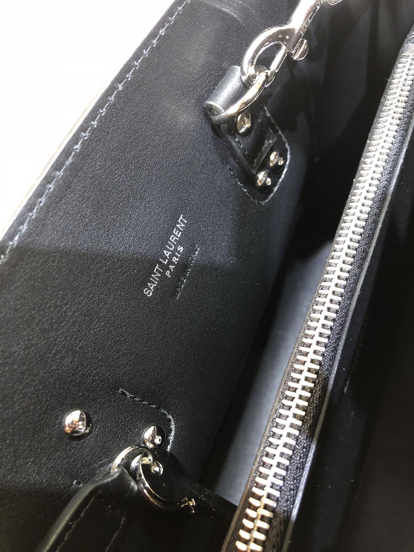 SAC DE 26 HANDTASCHE SCHWARZES KALBSLEDER