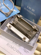 RIMOWA 20-teilige Koffer-Kollektion aus silberfarbenem Aluminium und Magnesium